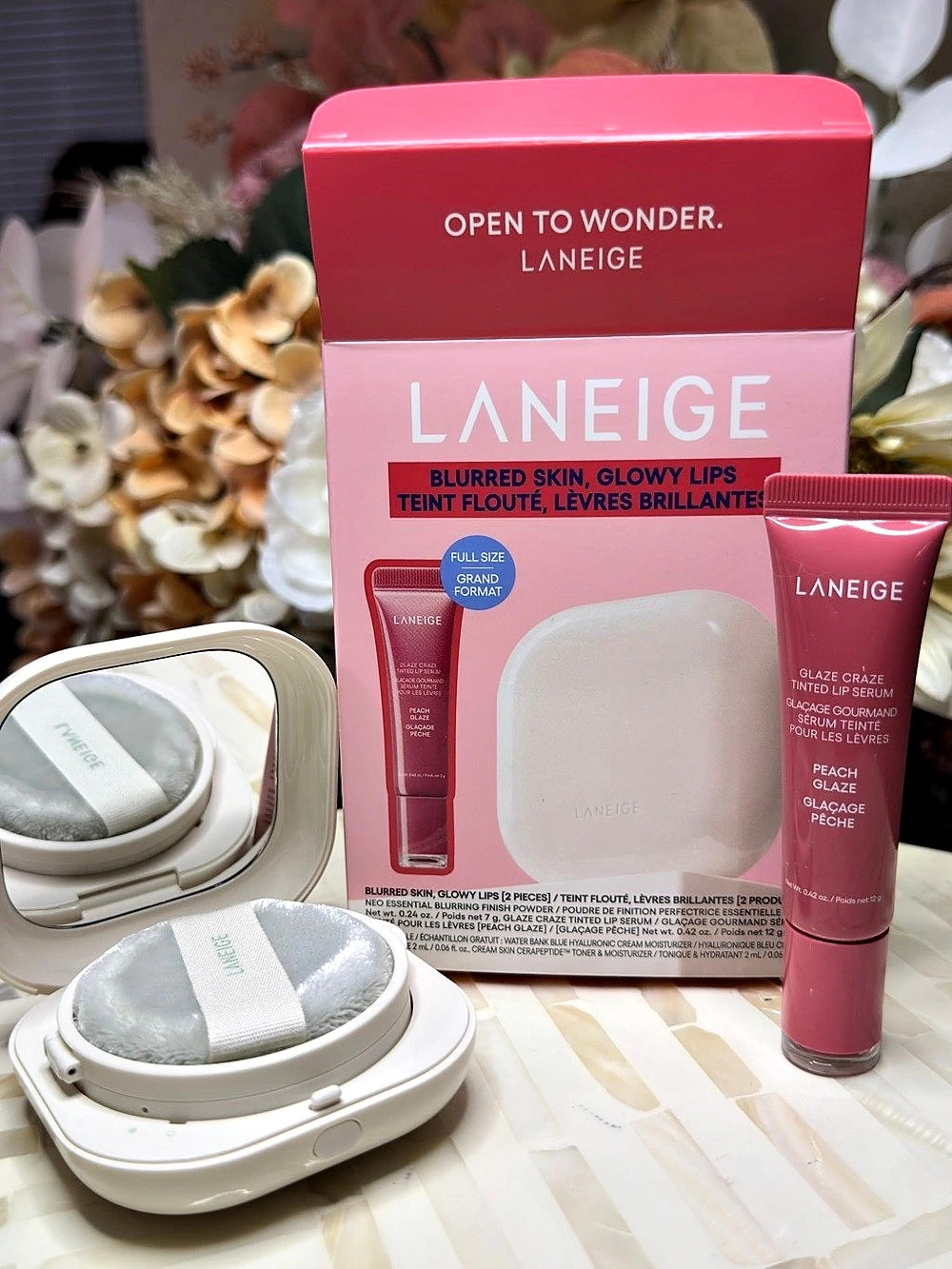 LANEIGE Blurred Skin,Glowy Lips Set-New